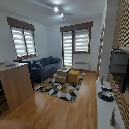 Zlatna Gora 03 Apartment