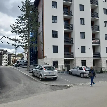 Zlatna Gora 03 * Zlatibor