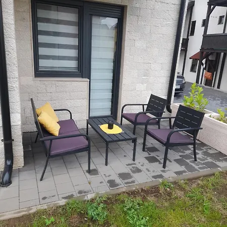 Apartment Zlatna Gora 03 *