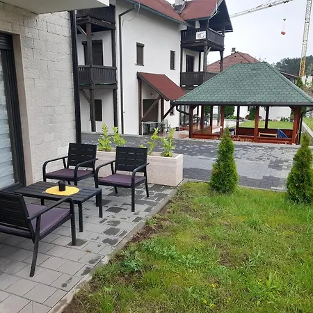 Zlatna Gora 03 Zlatibor